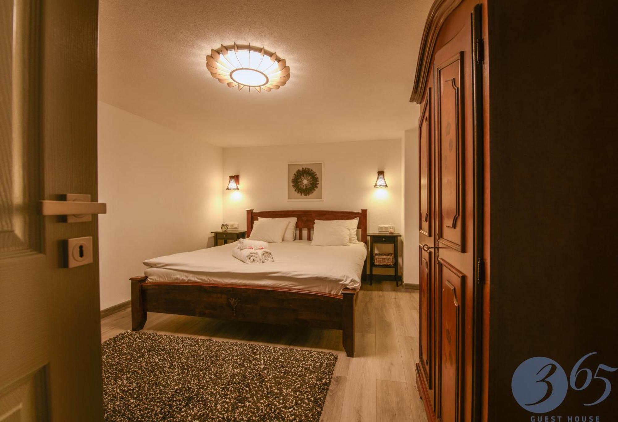 365 Guest House Hunedoara Luaran gambar