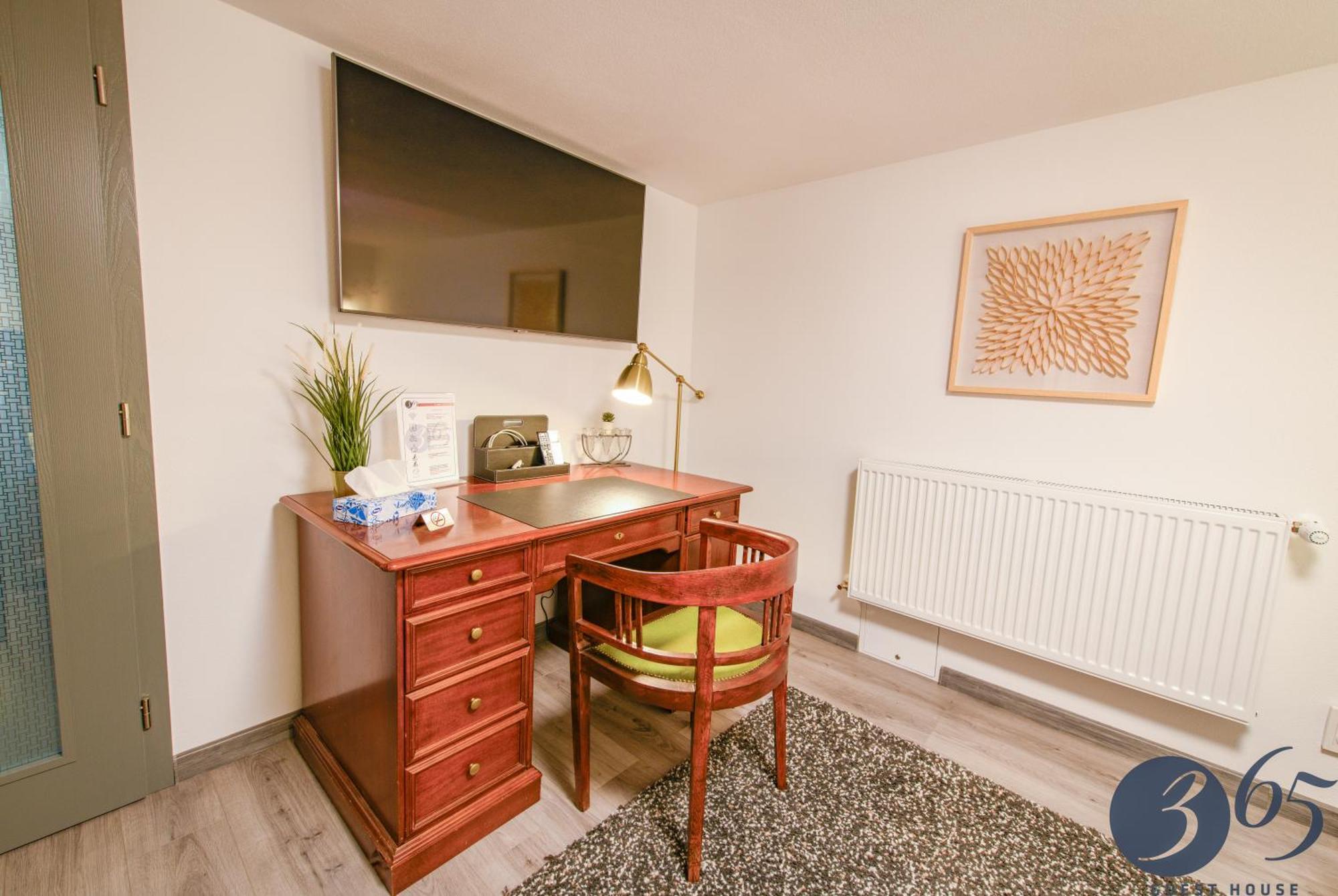 365 Guest House Hunedoara Luaran gambar
