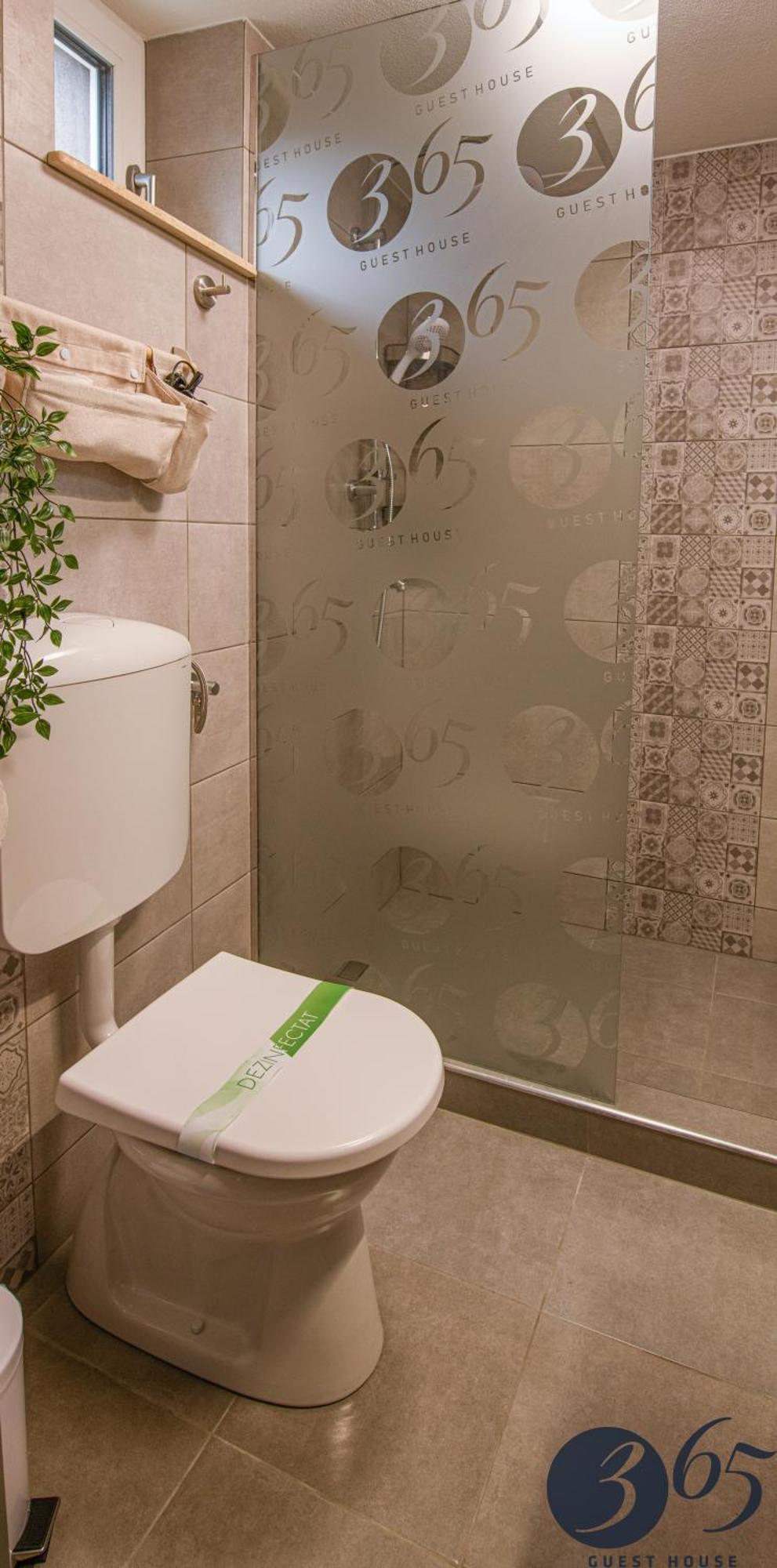 365 Guest House Hunedoara Luaran gambar